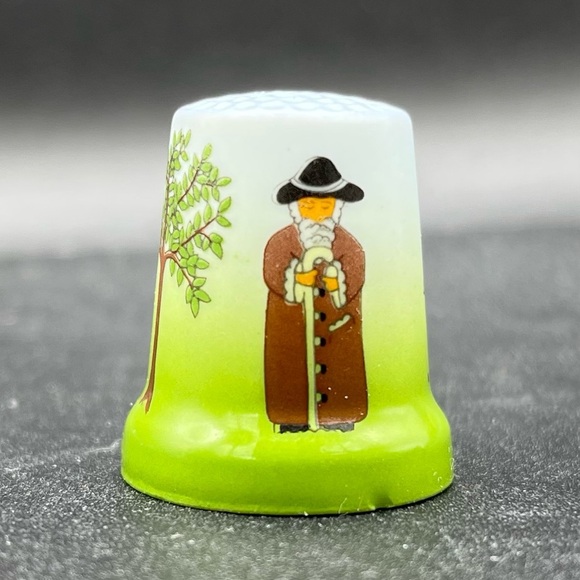 Gerold Porzellan Thimble - Bavaria - The shepherd and his flock -Great condition - Picture 1 of 6